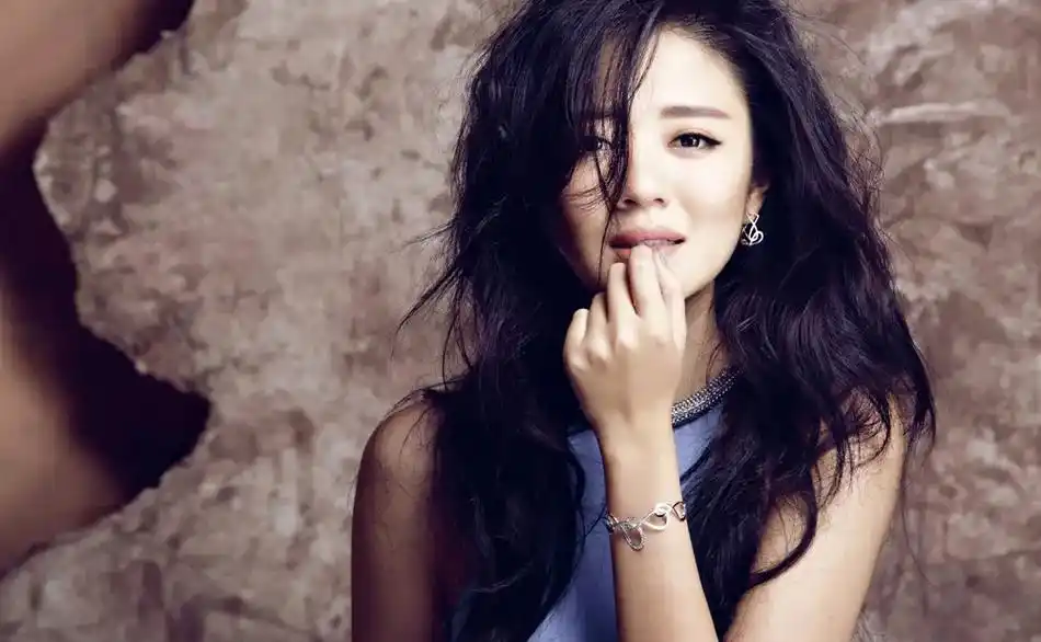 #甜美女孩#安以轩 - 抖音