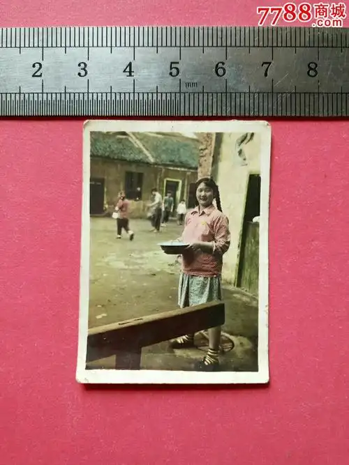 50年代的孕妇彩色照片_老照片_文博书海【7788收藏__中国收藏热线】