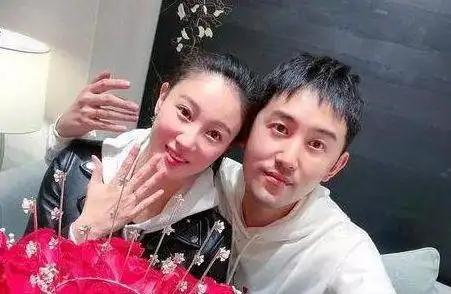 毛林林_网易订阅