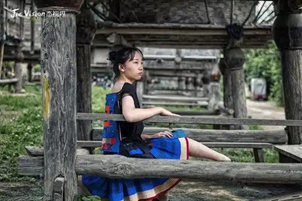 人人持枪 户户养鸟 被称为"原始社会遗存的活化石" 荔波瑶山古寨|瑶族