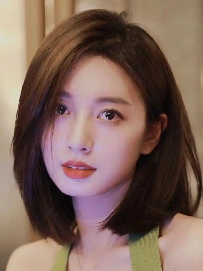 发型|锁骨发烫发|中发烫发|长春美发|长春烫发|长春染发|长春理发店