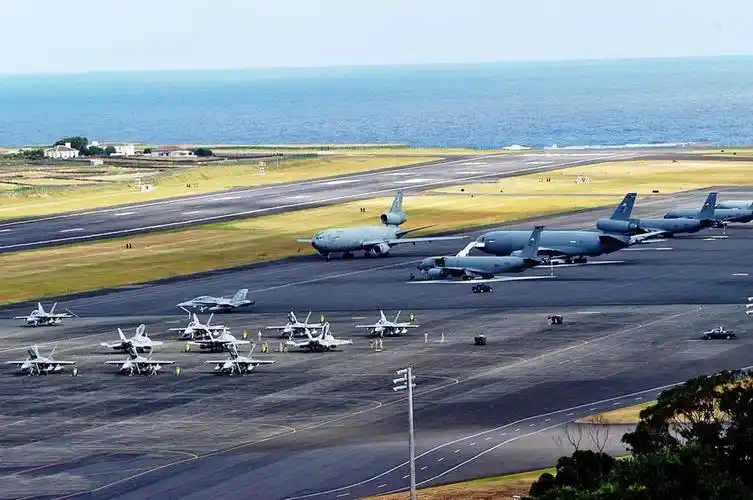 图为美国海外军事基地