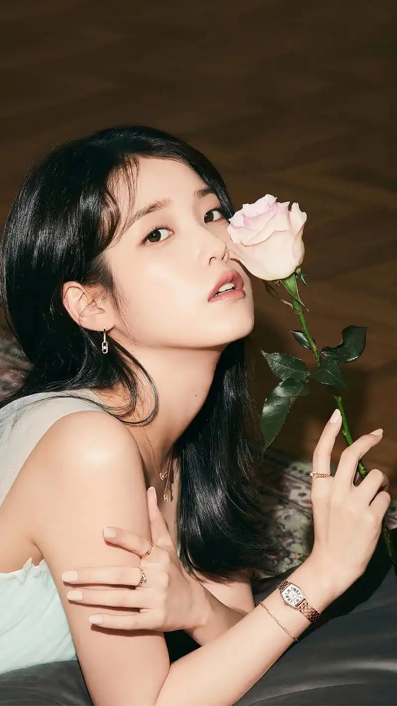 iu李知恩高清壁纸分享,快选一个做你的手机壁纸吧,持续更新, - 抖音