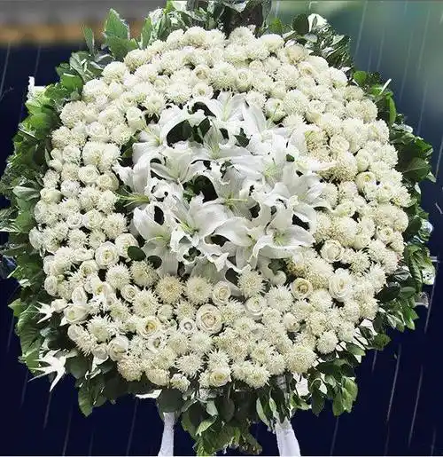 亲人去世哪些人可以送花圈关系一般的亲戚去世可以送花圈吗