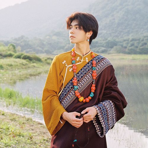 藏族服装男