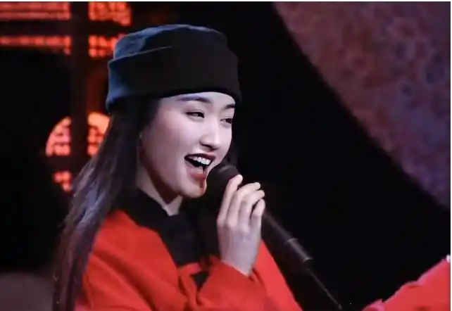 p>杨钰莹,1971年5月11日出生于江西省 a target="_blank" href="