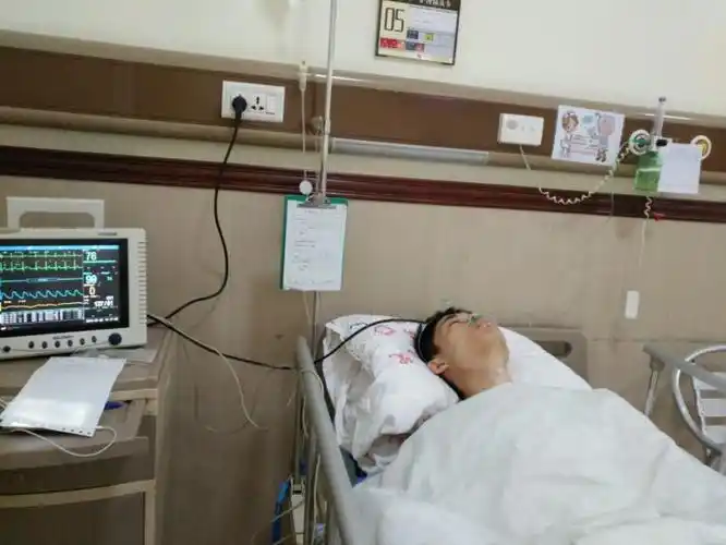 手术顺利回到病房