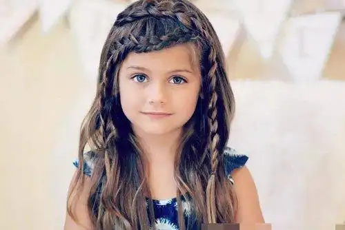 三岁小孩扎什么辫子好看 一扎就美的公主辫子发型