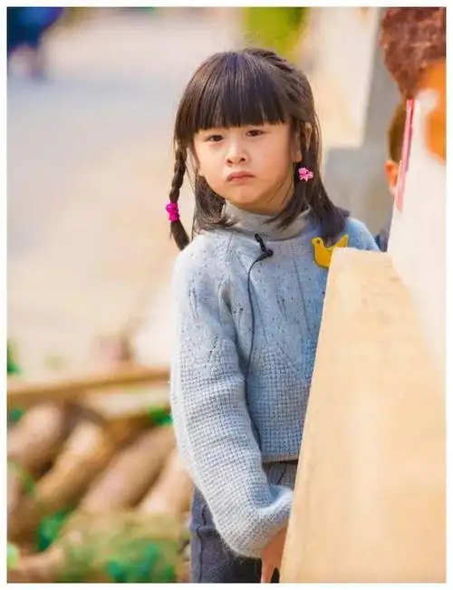 11岁森碟身高接近1米7褪去婴儿肥越发漂亮爱好另类堪比女汉子