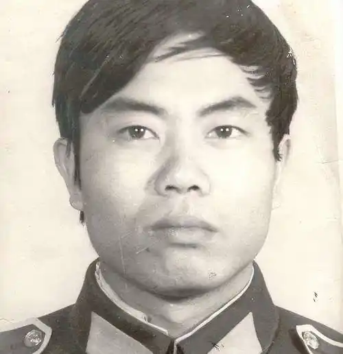 卧底毒窝24次,遗体被发现时全身白霜,眼睛始终闭不上,他是谁?