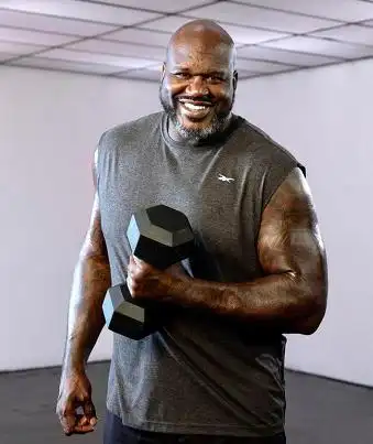 50岁奥尼尔近照:体重再涨100斤,胡子发白,巨无霸气场十足