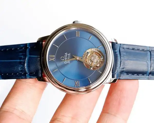 752欧米茄.碟飞系列.陀飞轮b2593279310012 皮带 机械男表