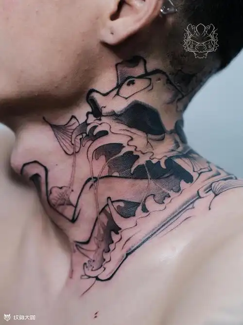 帅炸了|脖子骷髅_纹身图案手稿图片_龙的纹身作品集