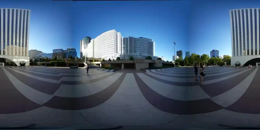 双摄像头的实时视频拼接及目标跟踪二