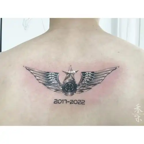 福州纹身作品分享陆军纪念日特殊含义