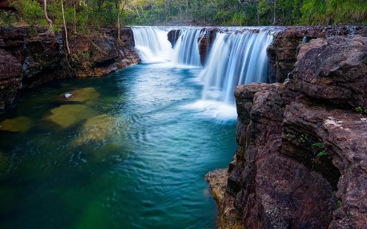 林间溪流瀑布唯美自然风光高清壁纸高清大图预览1920x1200_风景壁纸