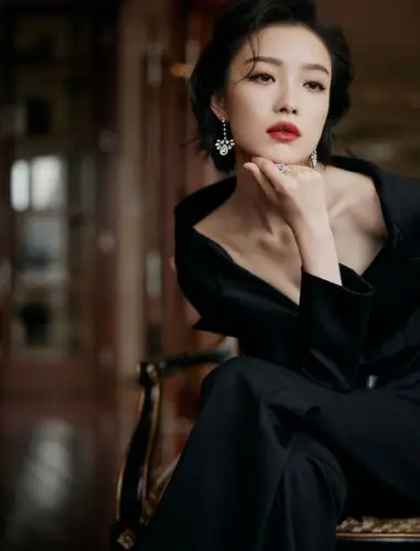 倪妮造型放肆电影首映礼睡衣出场粉丝惊呼谁穿谁灾难