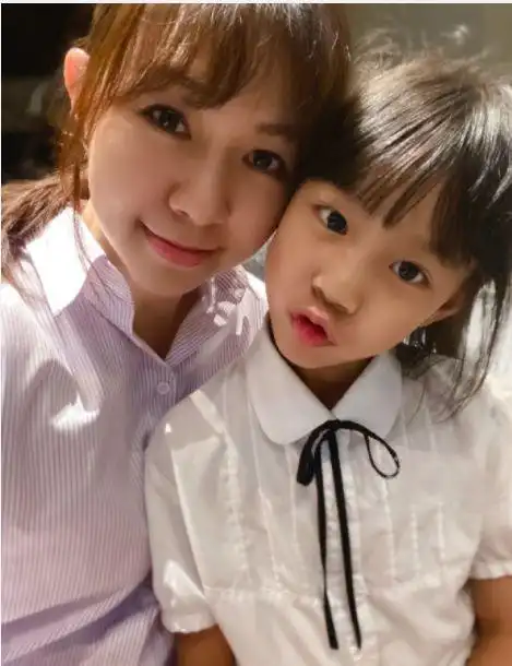 卓依婷积劳成疾,想休息2年却"假死"20年,她到底经历了什么? - 知乎