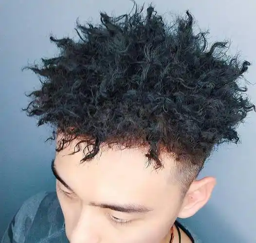 男人铁丝烫发型霸道帅气造型新颖潮流剪完果然提升颜值