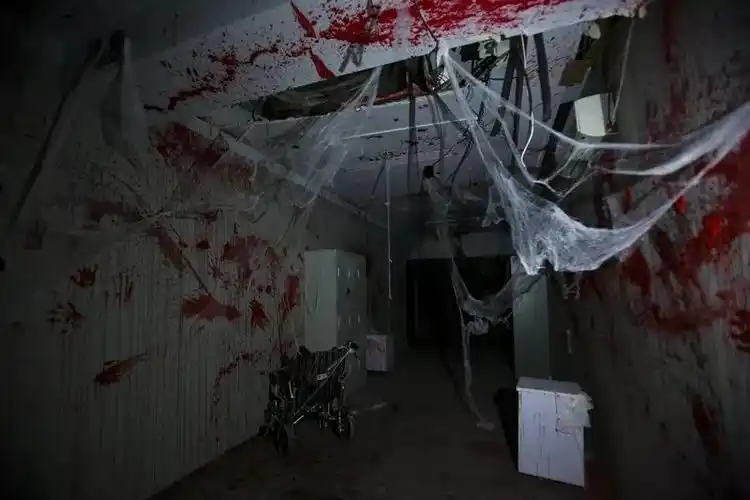 鬼屋游玩哪些事项要注意起来