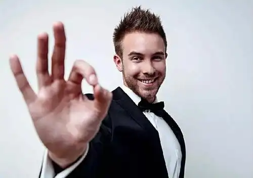 一个手势自查睾丸疾病!每个男人都该知道 | 康爱公社医疗互助