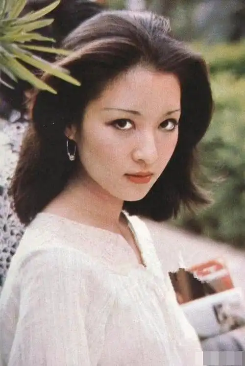 台湾第一美胡因梦年轻时有多美范冰冰靠边站林青霞逊3分