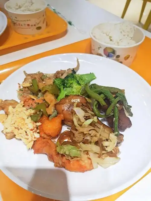 西亚斯美食自选快餐