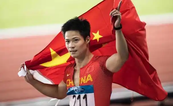 苏炳添9秒83打破人种歧视成就堪比刘翔喜提2000万豪宅