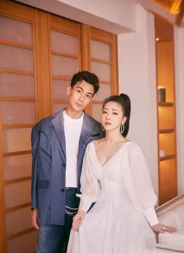 老婆生日,戴向宇送金砖?如今在赘婿中饰演乌启豪被当反面教材