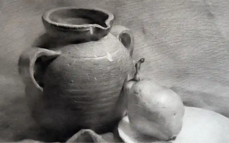 陶罐素描静物写生