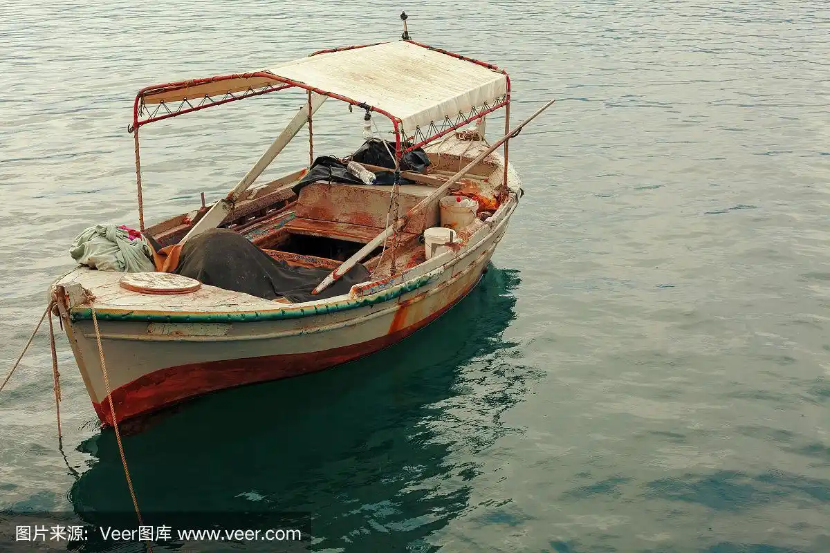 旧渔船
