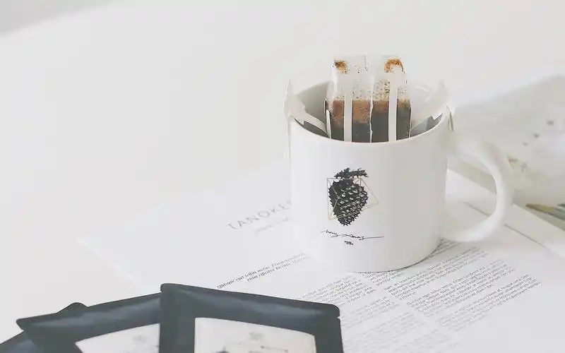 ins风简单小清新桌面壁纸图片