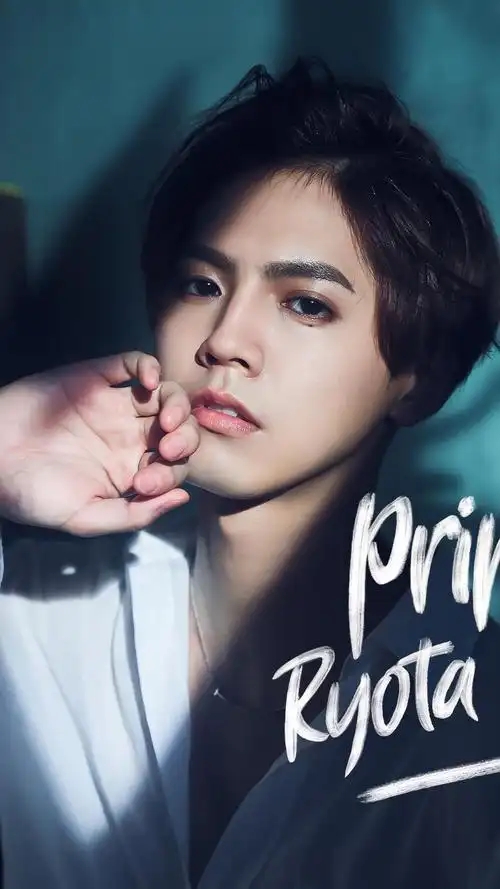 哇咔咔片寄凉太壁纸呢都是在网上找的姐妹们我会试着自己做的07呜呜