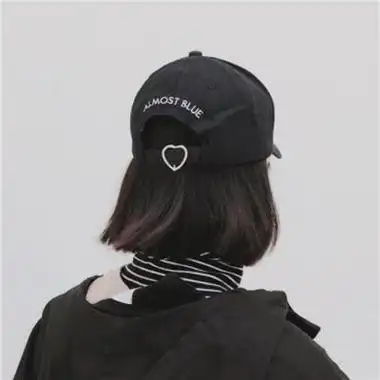 戴帽子女生头像霸气超拽最新2022我没有在等谁也没有谁会来