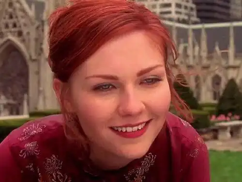 赞达亚致敬玛丽简?蜘蛛侠2女主发色染成红色,并使用了相同台词