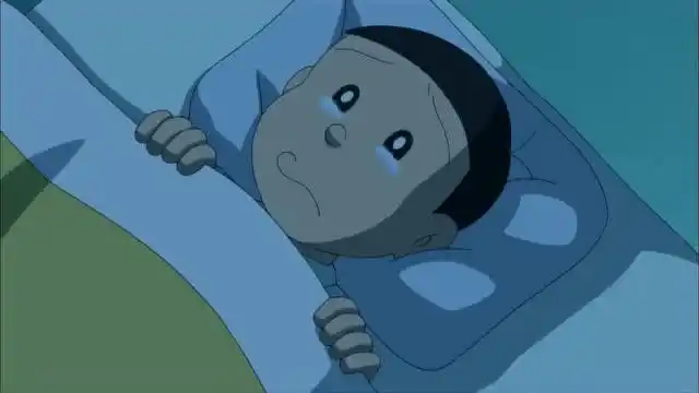 《哆啦a梦》大雄躲在被窝哭惨了,今天还是没有找到忠犬八,真可怜!