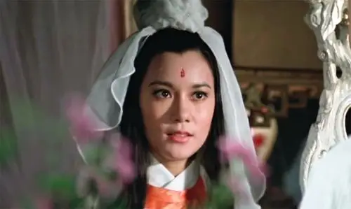 李小龙银幕情侣苗可秀出镜67岁气质犹在高清镜头下不显老