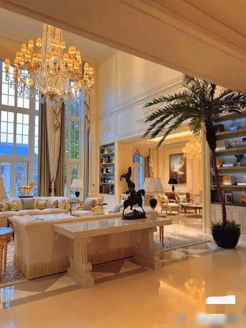 窦骁何超莲的婚房八个亿