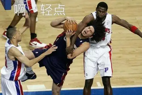 8图看nba被犯规后的表情:詹姆斯一脸无奈,乔丹表情狰狞