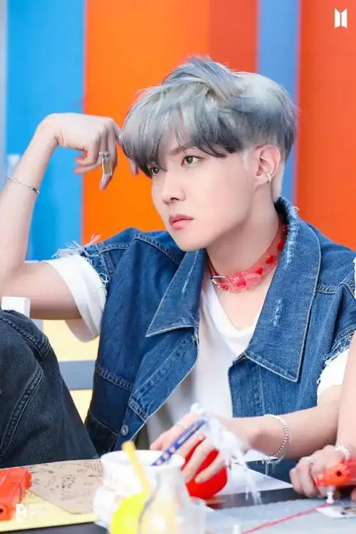 遇见bts遇见更好的自己##bts  ##jhope focus photo sketch@ (we