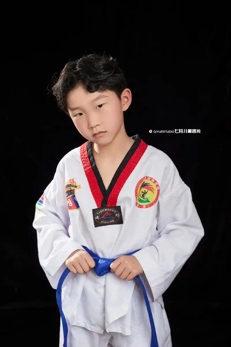 潮酷男孩 #儿童摄影 #跆拳道 #努力孩子会发光  - 抖音