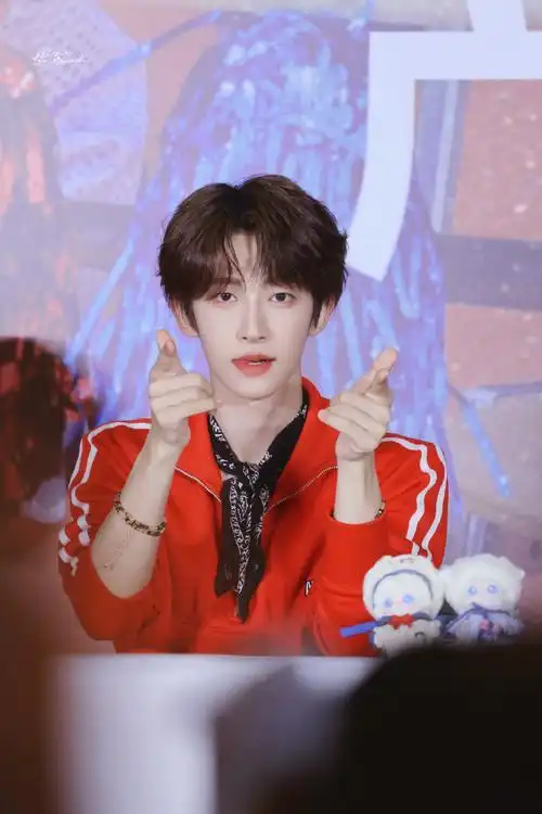 刘宇流域签售会##刘宇全能艺人