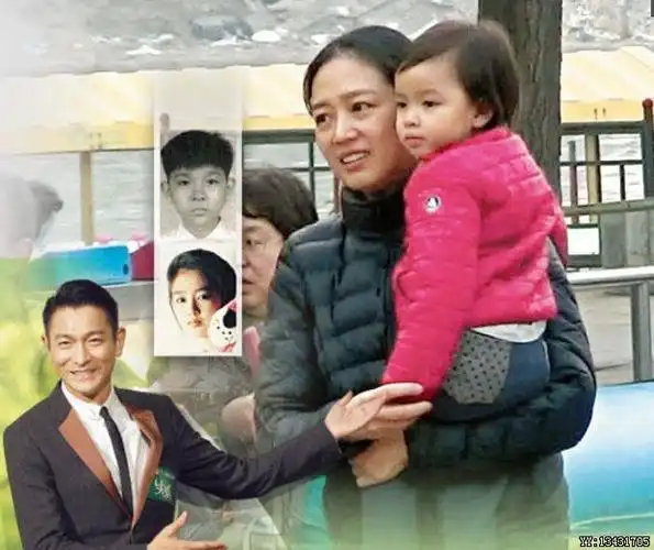 刘德华全家近照,素颜妻子沧桑似路人,女儿像极了妈妈_朱丽倩