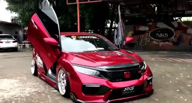 当十代思域碰上剪刀门,原来可以这么酷!