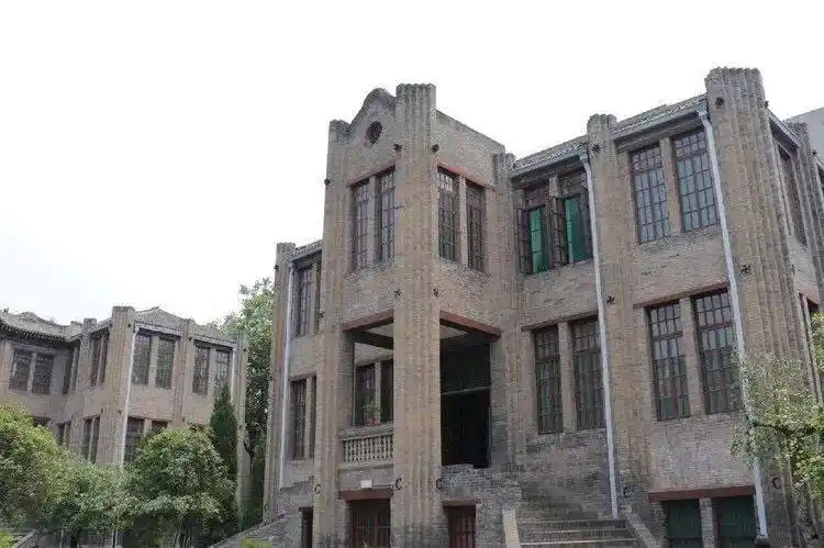 西安事变旧址由西安事变纪念馆(张学良公馆),新城黄楼,杨虎城止园别墅