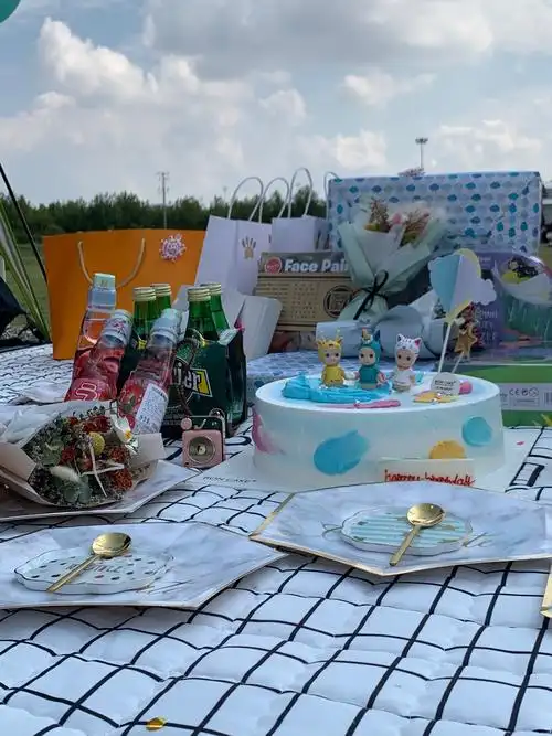 chloe四周岁生日派对 - 美篇