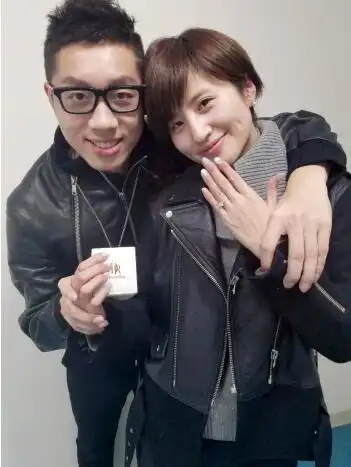 杨宗纬演唱会助世界冠军许昕求婚成功