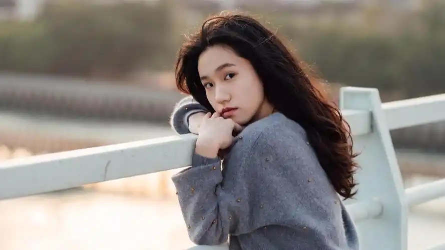 美丽动人的小姐姐,高清壁纸图片,大陆美女-回车桌面