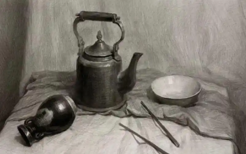 邹宏超素描静物课程_自然光水壶类完整画面塑造示范