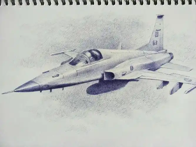 什么火车轮船飞机坦克,只要好看威猛的就想画下来,当然了都是临的图片